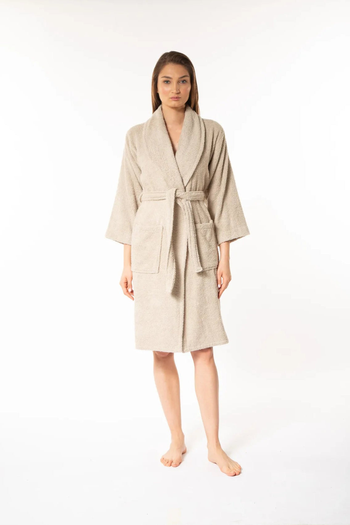 Classic cotton bathrobe with belt and pocket