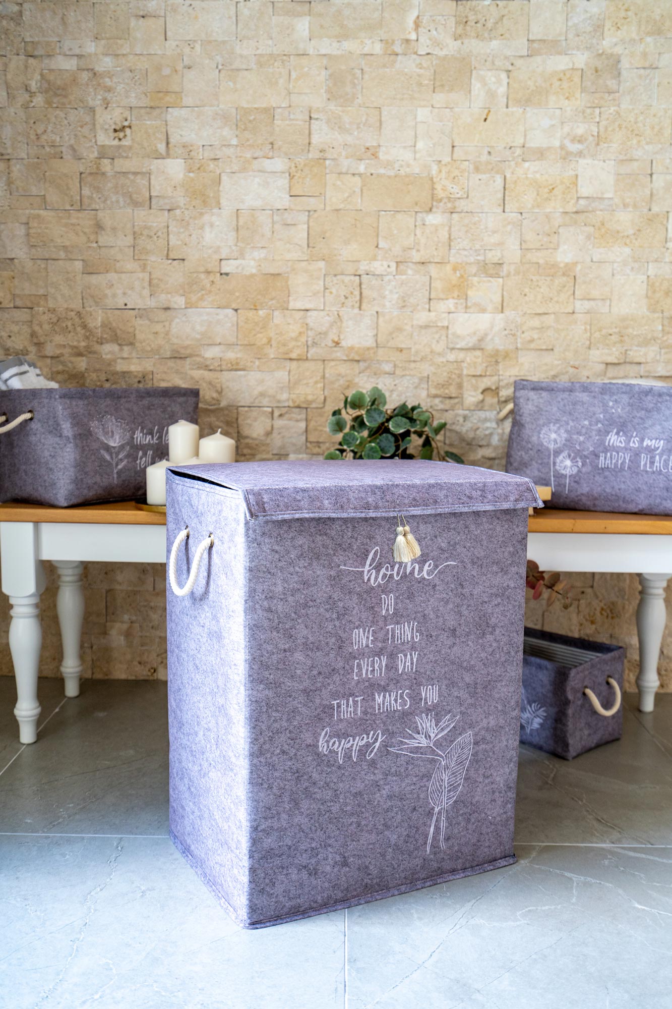 Laundry Basket With Lid