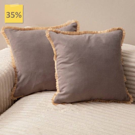 Taupe cushion cover with beige fringe on sofa – 43x43 cm
Pair of taupe pillows with beige fringe trim for living room décor
Close-up of taupe cushion with soft fringe edging
Decorative pillow in taupe and beige styled on a beige sofa
