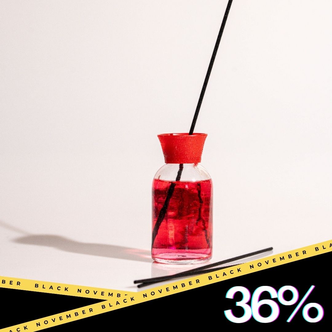 Aromatic Black Berry Reed Diffuser – Long-Lasting Home Fragrance with Elegant Glass Bottle