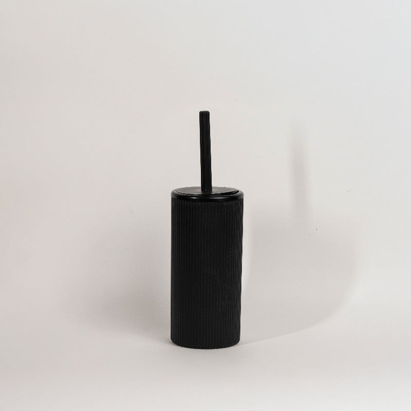 Matte bathroom accessories set – 5 pieces