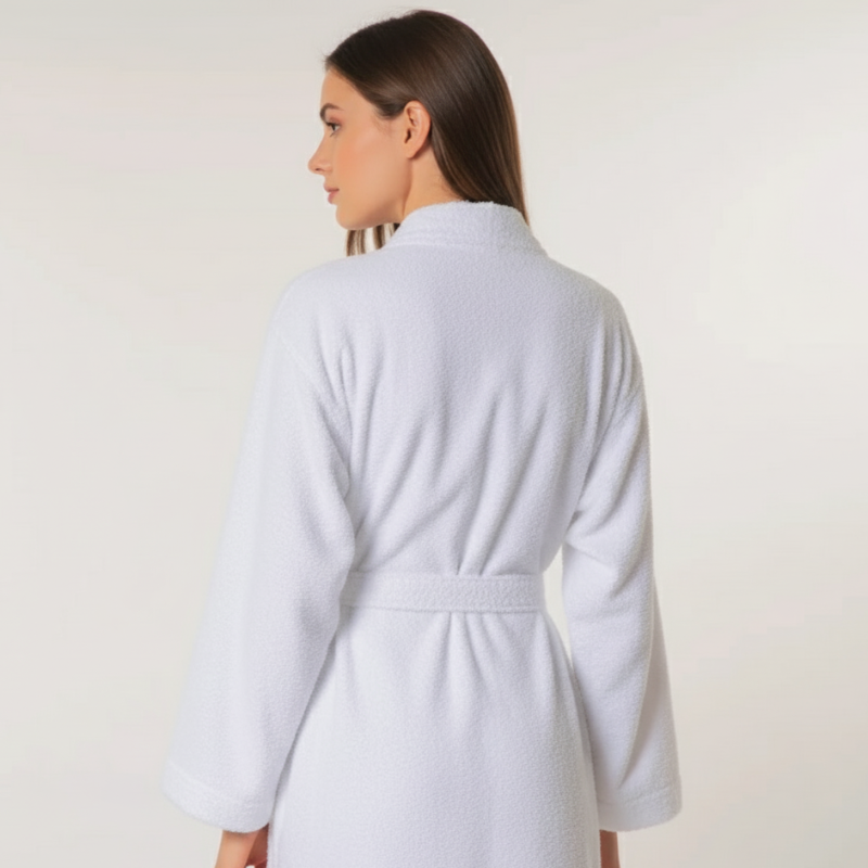 Classic cotton bathrobe with belt and pocket