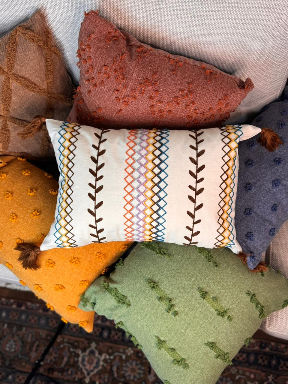 Boho cushion cover, embroidered cushion, rectangular cushion, sofa decor, tassel pillow cover, bohemian home decor, modern eclectic cushion, decorative pillowcase