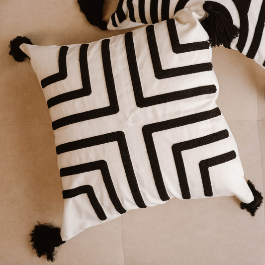 Urban Collection square maze line embroidered cushion cover in black and white with black tassels – 43x43 cm decorative pillow
