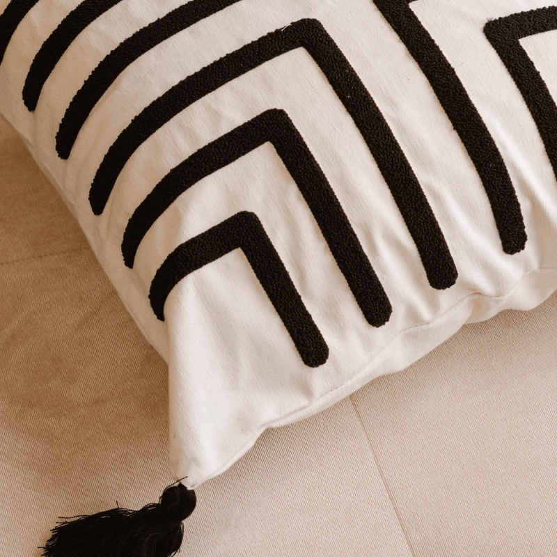 Urban Collection square maze line embroidered cushion cover in black and white with black tassels – 43x43 cm decorative pillow